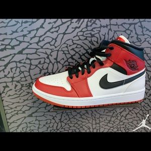 Meet your Posher, Martin